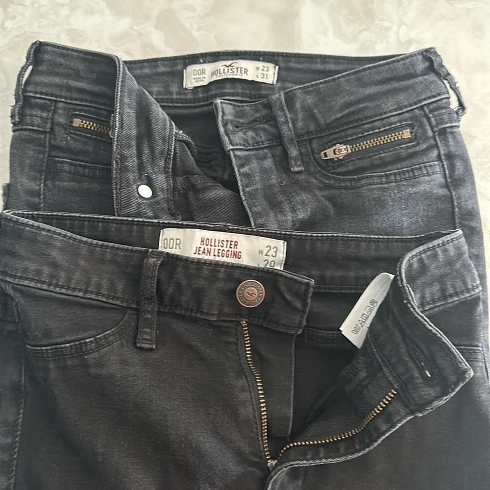 Hollister’s black jeans bundle!  2 pairs of size 00R!  Barely worn!